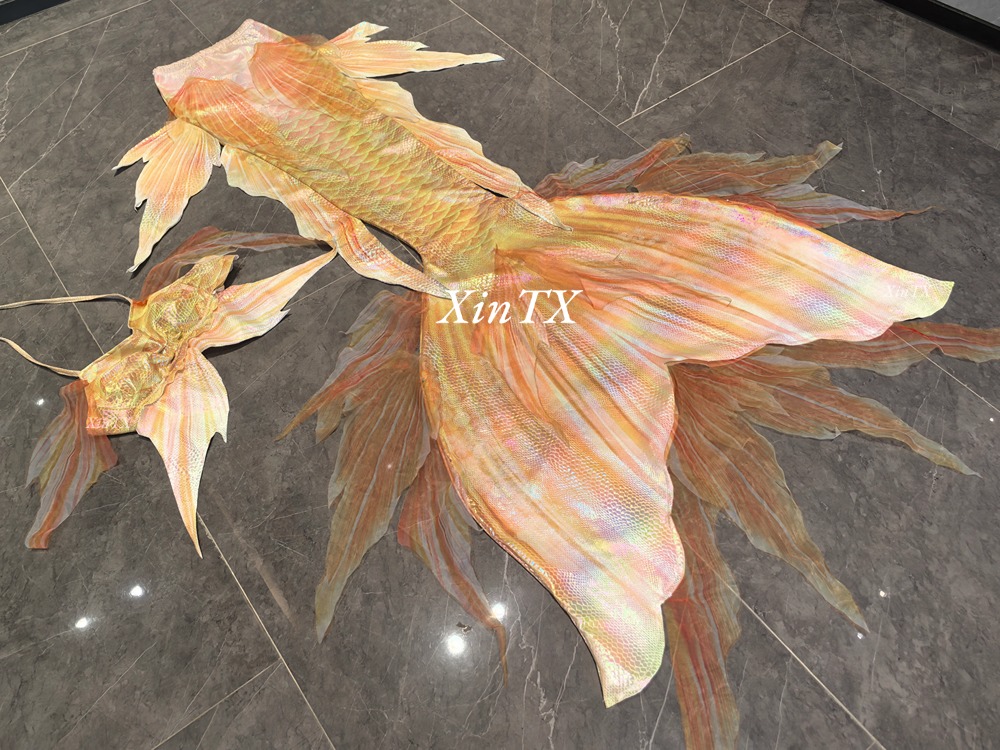 Cola de sirena profesional par - Aquarium & Marine Museum Kota Kinabalu reseña y precio